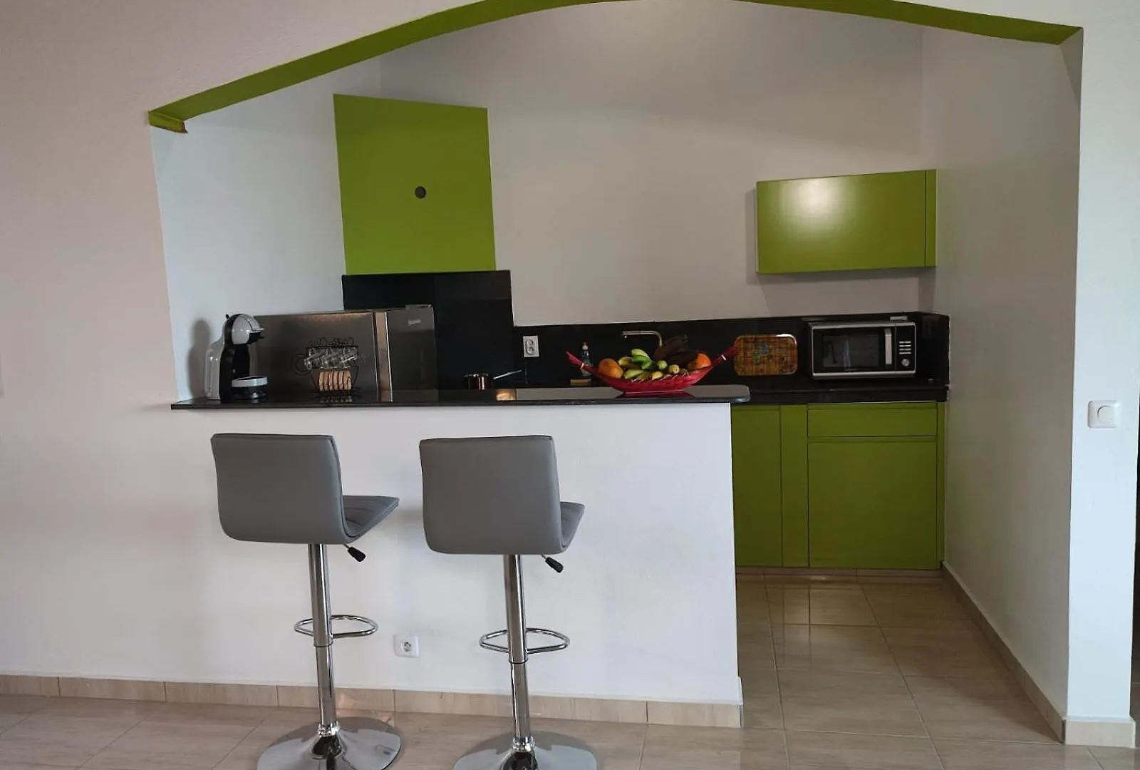 Daire Studio Fressinette Ou F3 Charme Exotique - Capesterre-Belle-Eau, Balcon, Vue Mer Et Proche Plage